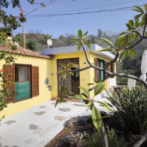 Acogedora vivienda con hermosas vistas y licencia turística en una zona muy tranquila